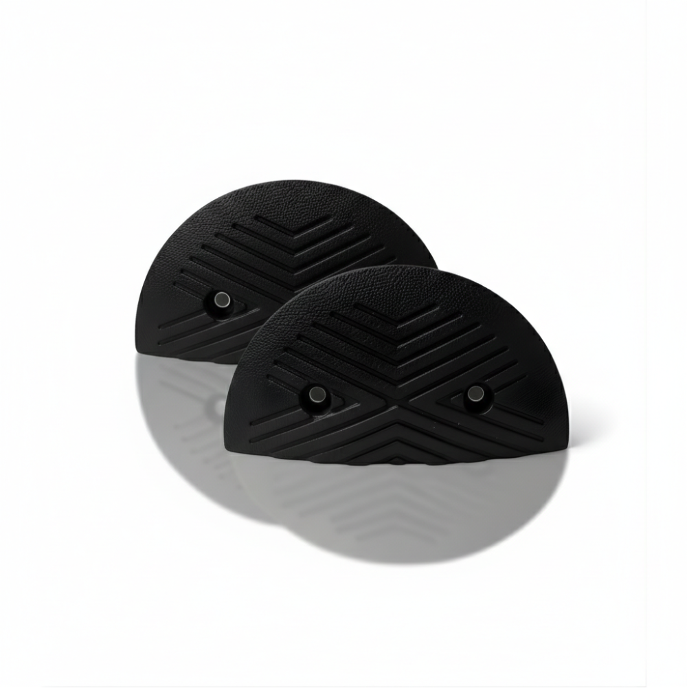 2 Ujung Polisi Tidur SSBO 4×18×35 – Warna Hitam, Anti Slip & Mudah Dipasang