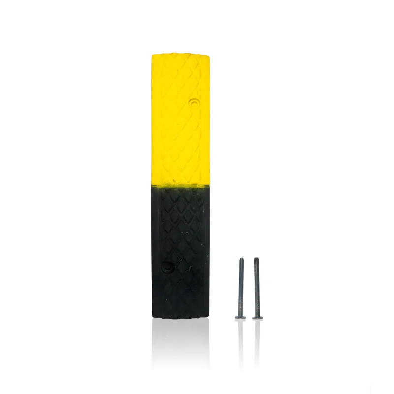Polisi Tidur SSBO 10×50×2 cm – Warna Hitam Kuning Reflektif + 2 Baut Pemasangan, Anti Slip, Kuat & Tahan Cuaca