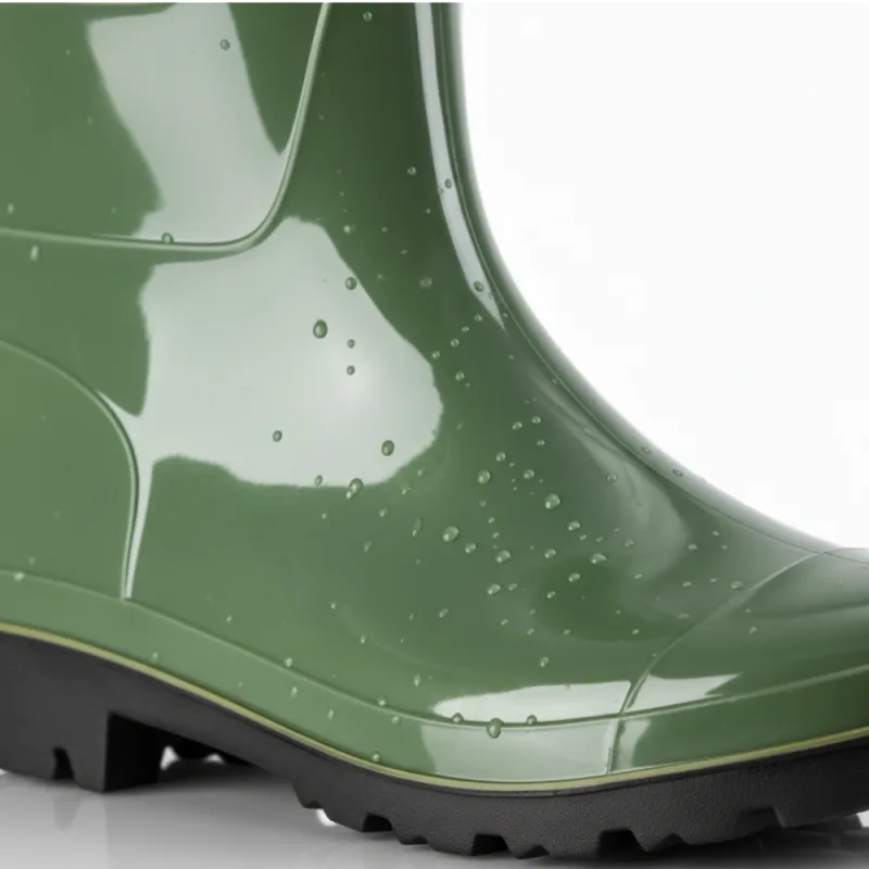 Sepatu Boot Karet PVC Premium Warna Hijau Anti Air & Anti Slip – Tinggi 38 cm, Kuat, Lentur & Nyaman Dipakai