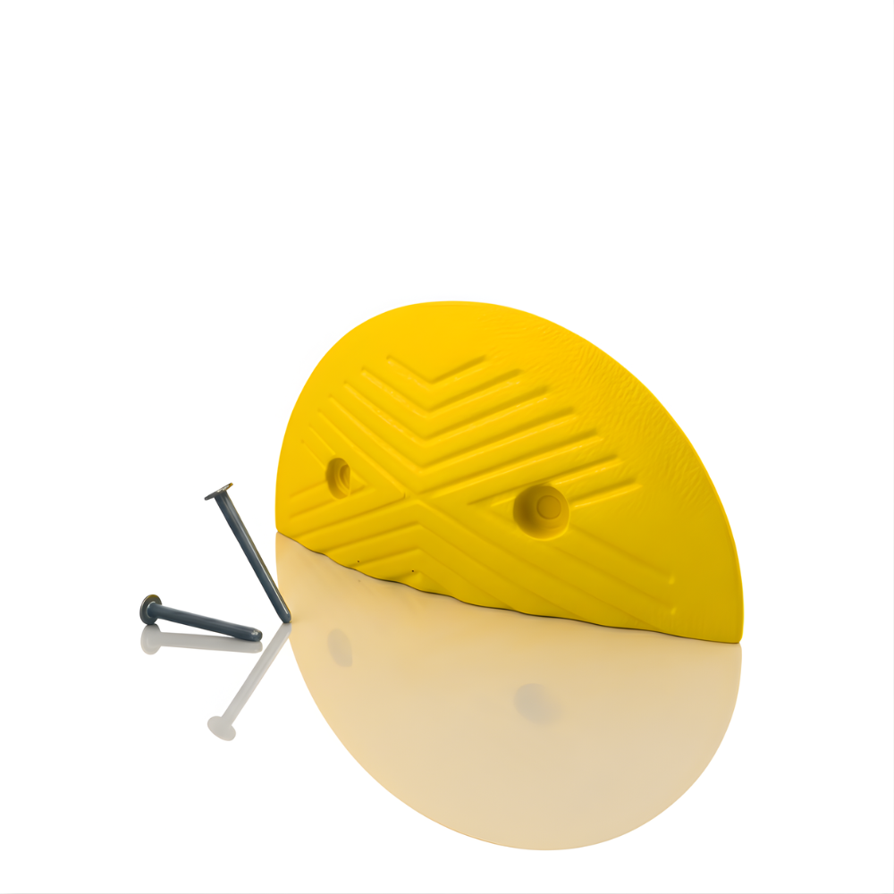 Ujung Polisi Tidur SSBO 4×18×35 – Warna Kuning + 2 Baut Pemasangan, Anti Slip & Mudah Dipasang