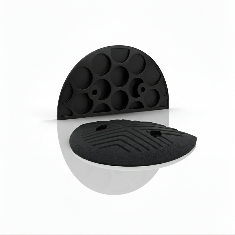 2 Ujung Polisi Tidur SSBO 4×18×35 – Warna Hitam, Anti Slip & Mudah Dipasang