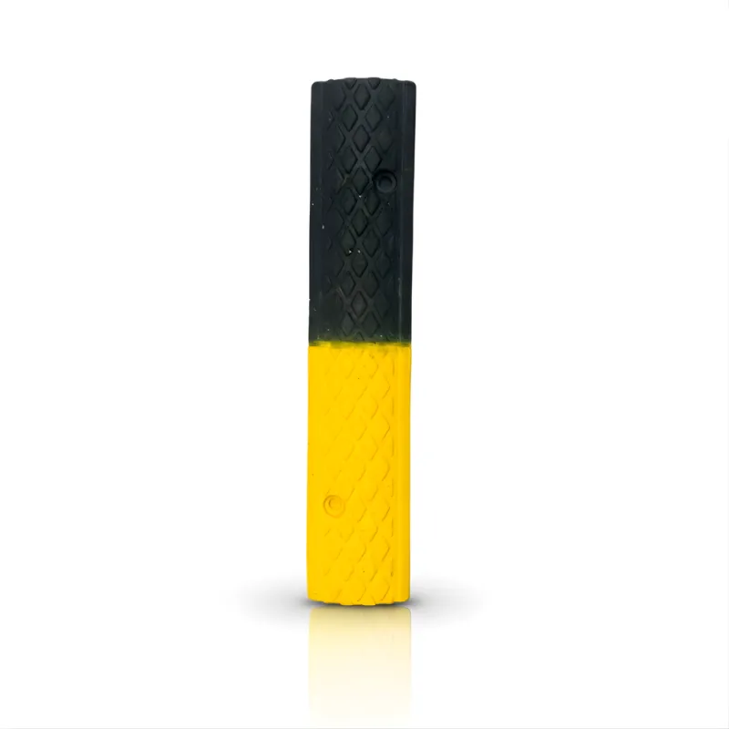 Polisi Tidur SSBO 10×50×2 cm – Rubber Speed Bump Hitam Kuning, Anti Selip & Mudah Dipasang