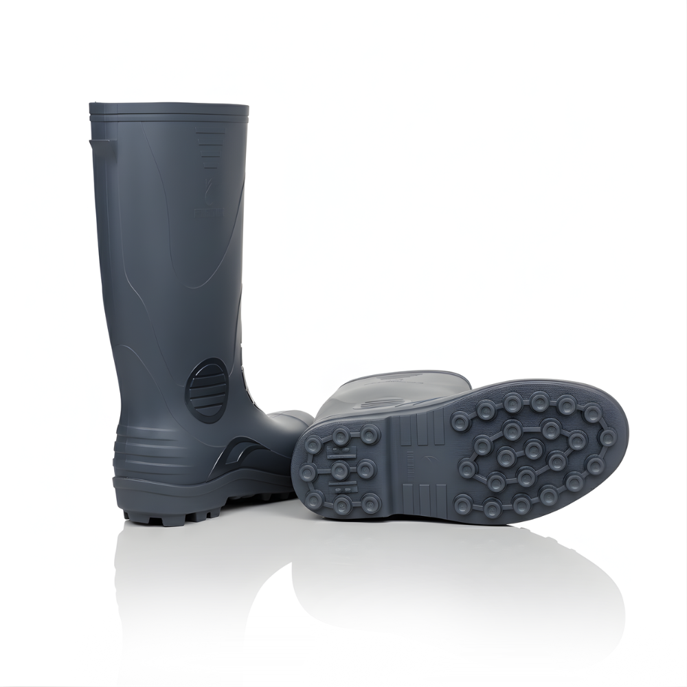 Sepatu Boots Proyek SSBO – Ujung Besi Anti Benturan, Anti Selip, Bahan PVC Tebal, Tahan Air & Cocok untuk Kerja Outdoor